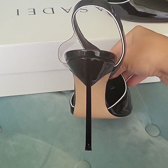 Shoes - Picture 8 of 12